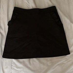 BLACK FRILL POCKET SKIRT